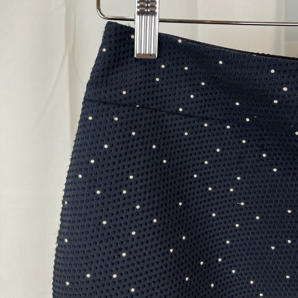 ANN TAYLOR Blue Sz 6 Dot Jacquard Skirt Textured Straight Above Knee Lined Navy - Picture 5 of 12